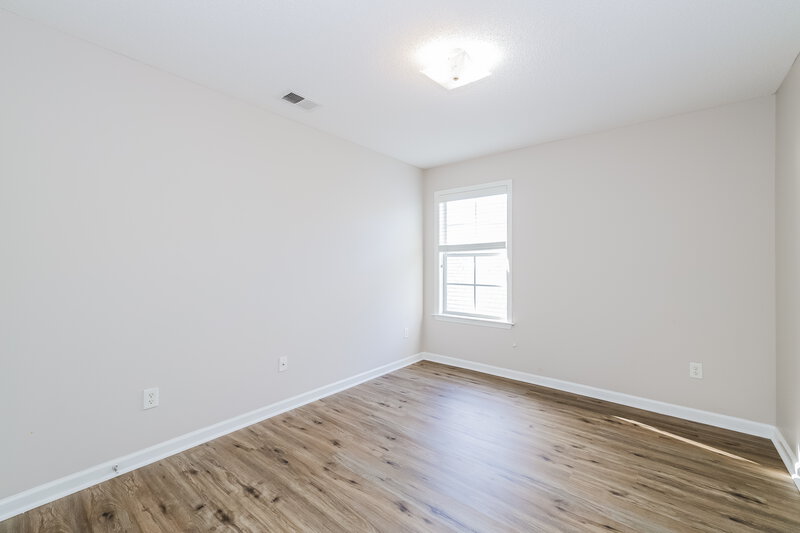 2,510/Mo, 4944 Shaws Ridge Trl Arlington, TN 38002 Bedroom View