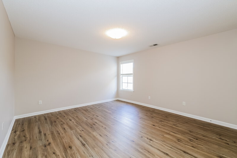 2,510/Mo, 4944 Shaws Ridge Trl Arlington, TN 38002 Bedroom View 2