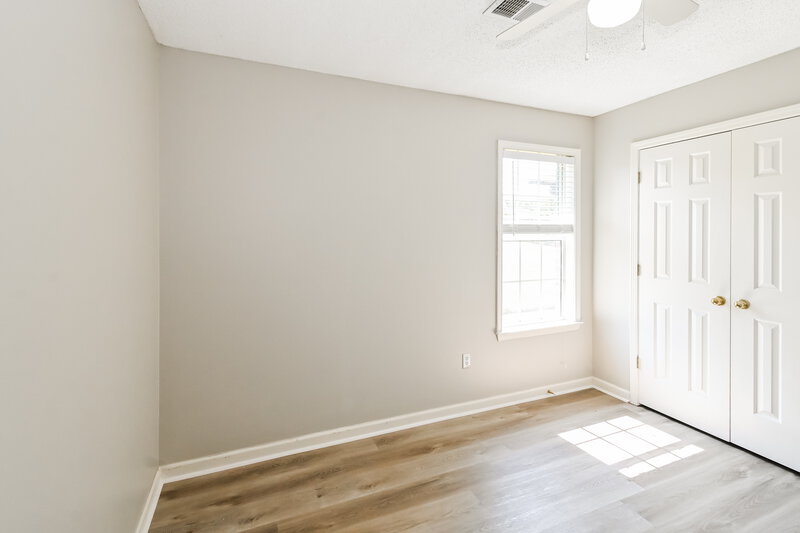 1,750/Mo, 345 Winding Creek Dr Oakland, TN 38060 Bedroom View 3