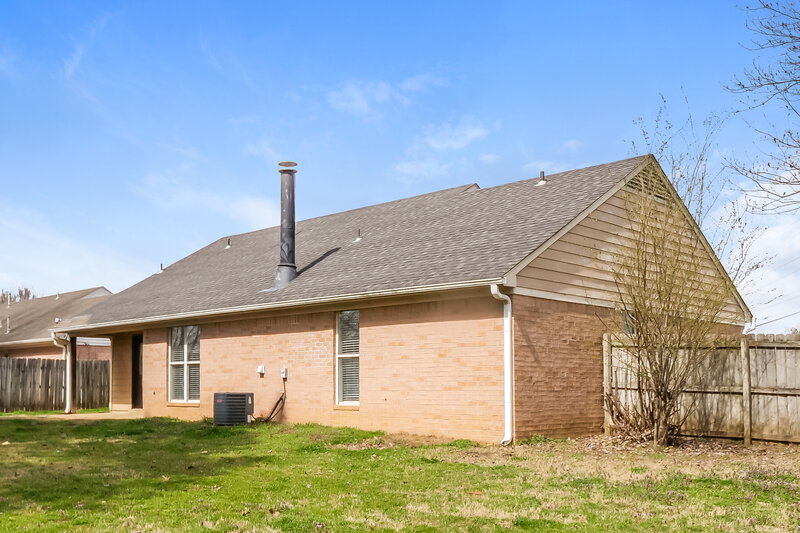 1,735/Mo, 10173 Oak Run Dr S Olive Branch, MS 38654 Rear View 3