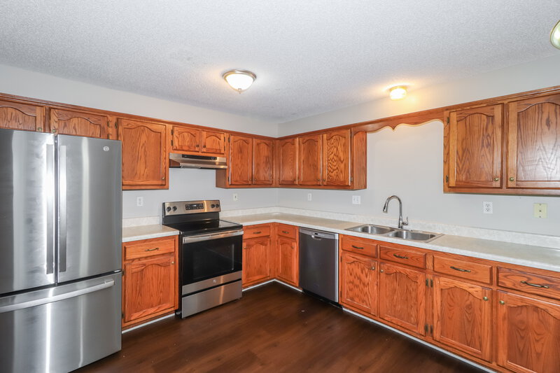 1,710/Mo, 6685 Edmonton St Horn Lake, MS 38637 Kitchen View 2
