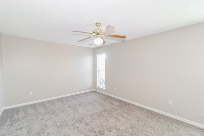 1,710/Mo, 6685 Edmonton St Horn Lake, MS 38637 Main Bedroom View 2