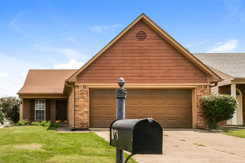 2,310/Mo, 5378 Russell Dr Southaven, MS 38671 External View