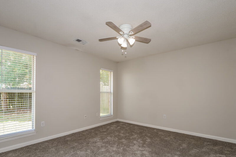 2,310/Mo, 5378 Russell Dr Southaven, MS 38671 Main Bedroom View
