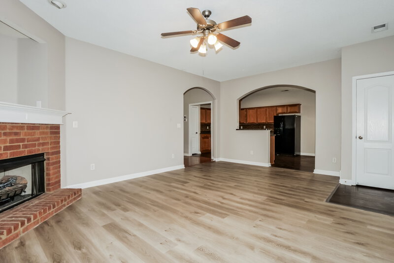 1,765/Mo, 1506 Lawson Dr Cordova, TN 38016 Living Room View 2