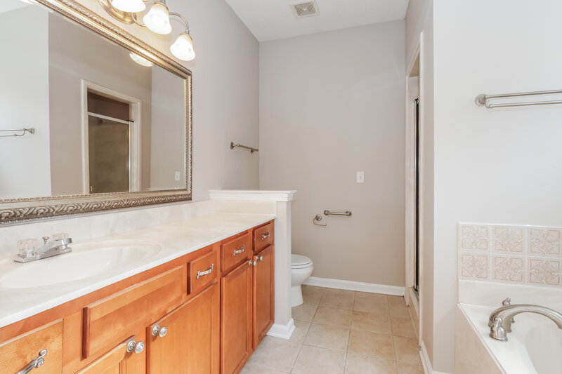 1,765/Mo, 1506 Lawson Dr Cordova, TN 38016 Bathroom View