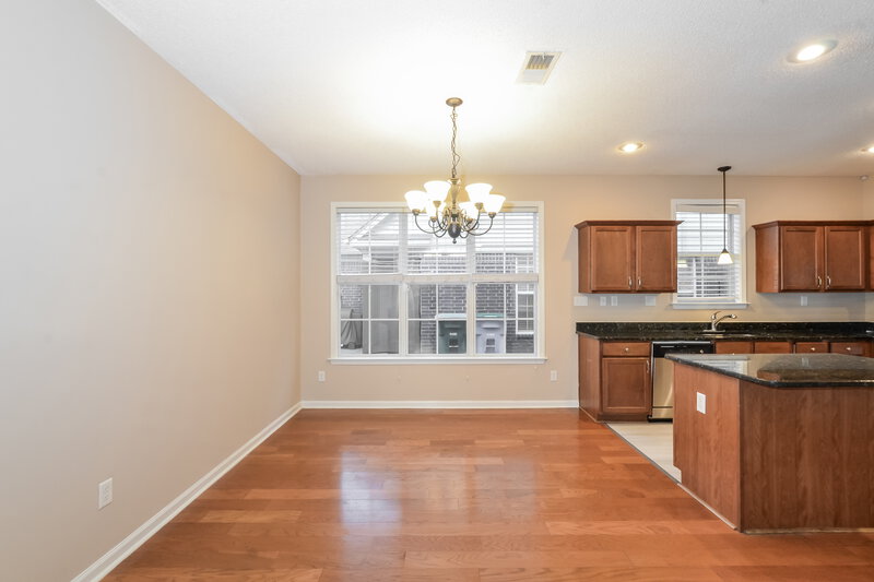 2,215/Mo, 12330 Strong Heart Trl Arlington, TN 38002 Dining Room View