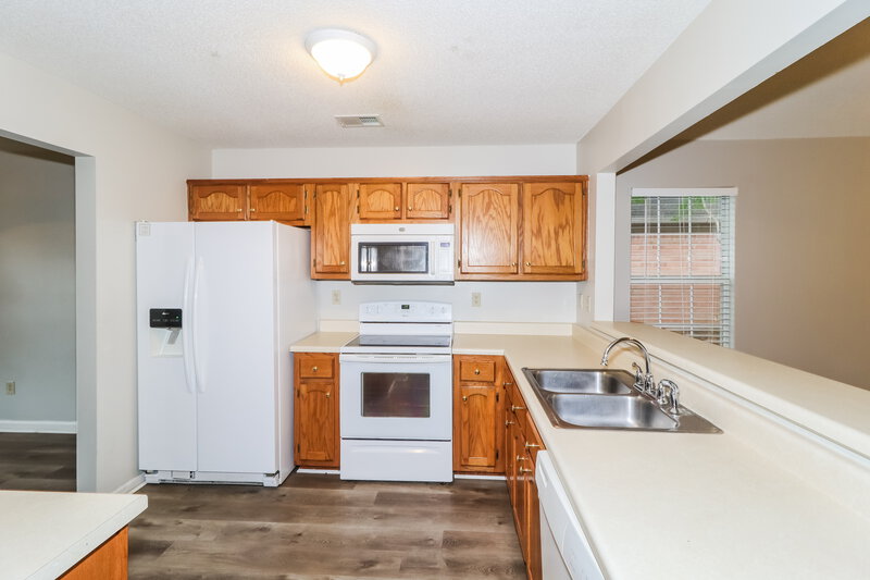 1,850/Mo, 5892 Alexandria Ln Southaven, MS 38671 Kitchen View