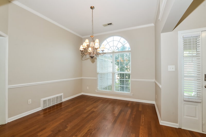 1,925/Mo, 5837 Stonewall Dr Olive Branch, MS 38654 Dining Room View