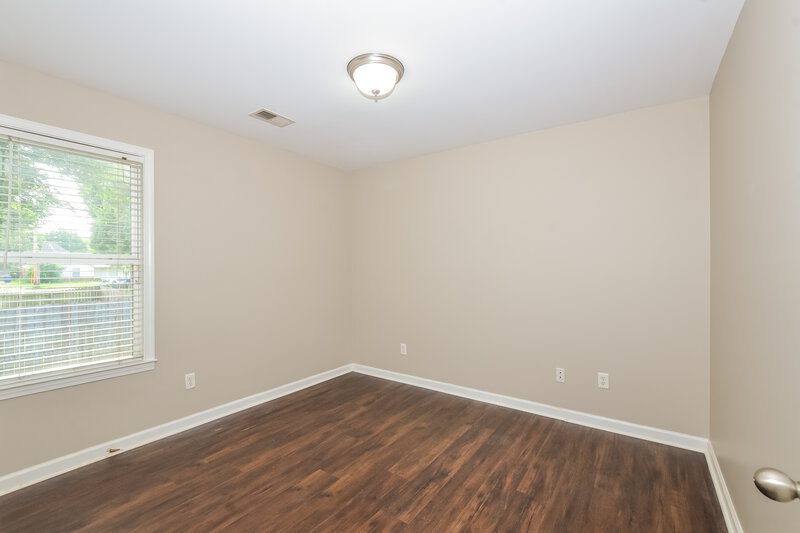 1,925/Mo, 5837 Stonewall Dr Olive Branch, MS 38654 Bedroom View