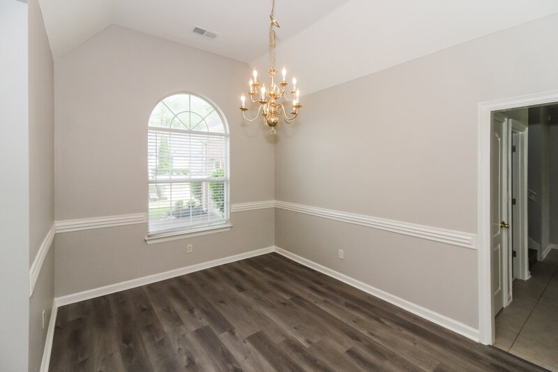 2,065/Mo, 8231 Wesley Woods Cir Cordova, TN 38016 Dining Room View