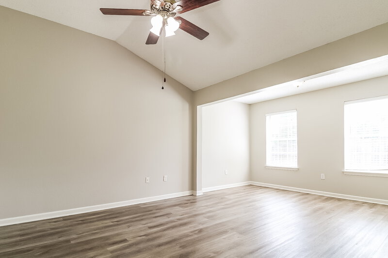 2,630/Mo, 70 Oakland Woods Cv Oakland, TN 38060 Main Bedroom View