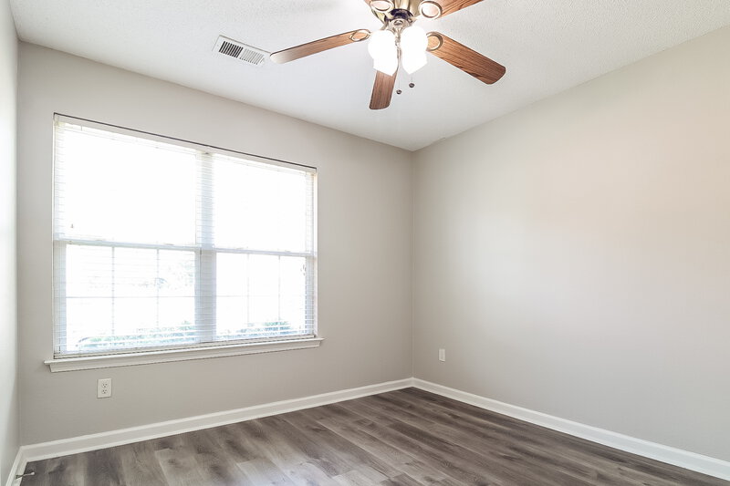 2,630/Mo, 70 Oakland Woods Cv Oakland, TN 38060 Bedroom View