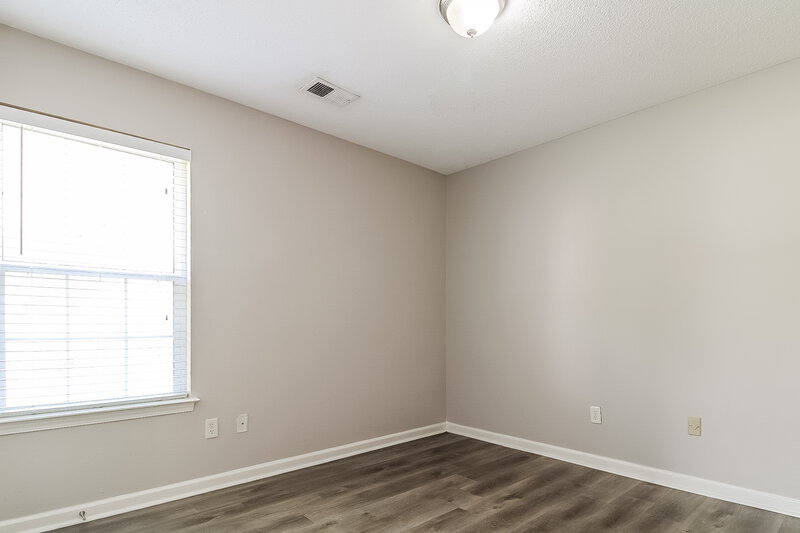 2,630/Mo, 70 Oakland Woods Cv Oakland, TN 38060 Bedroom View 2