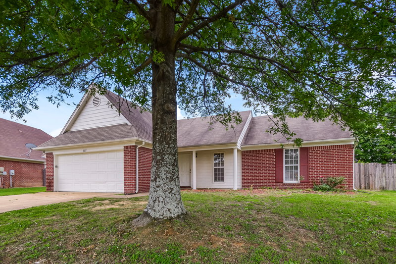1,765/Mo, 8035 Park Pike Dr Southaven, MS 38671 Front View