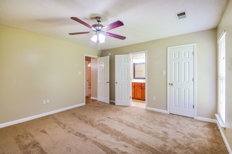 1,765/Mo, 8035 Park Pike Dr Southaven, MS 38671 Main Bedroom View 2
