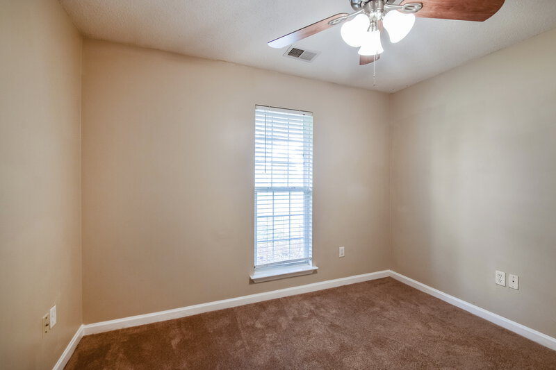1,765/Mo, 8035 Park Pike Dr Southaven, MS 38671 Bedroom View 2