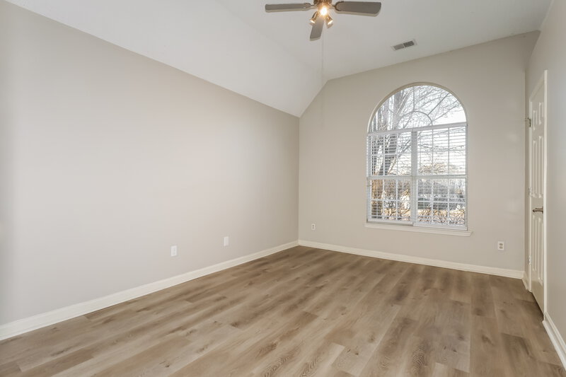 2,095/Mo, 7643 Shadow Hills Dr Arlington, TN 38002 Bedroom View