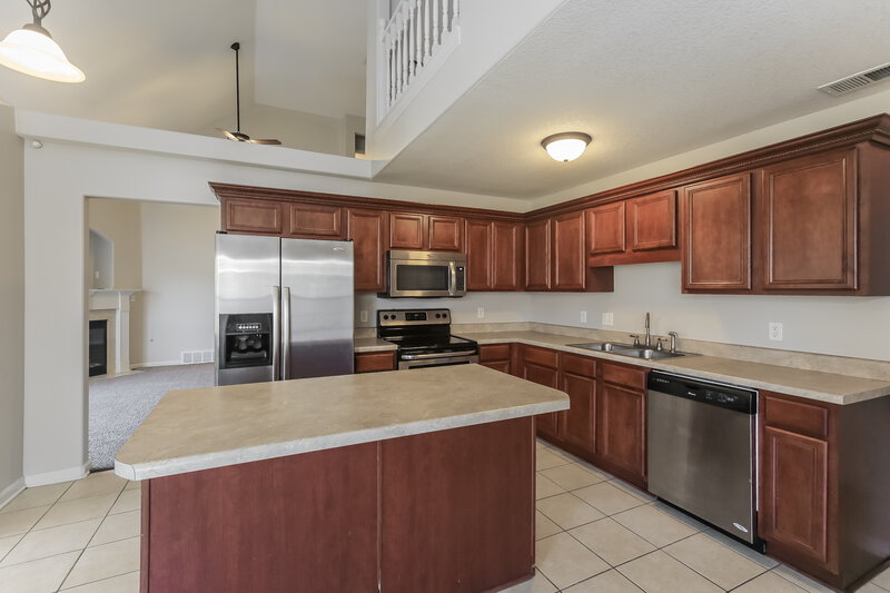 3,760/Mo, 7066 Windswept Ln Olive Branch, MS 38654 Kitchen View 2