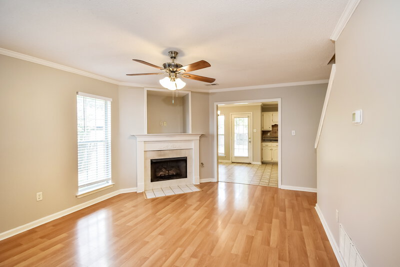 1,675/Mo, 10746 Pecan Vw Dr Olive Branch, MS 38654 Living Room View