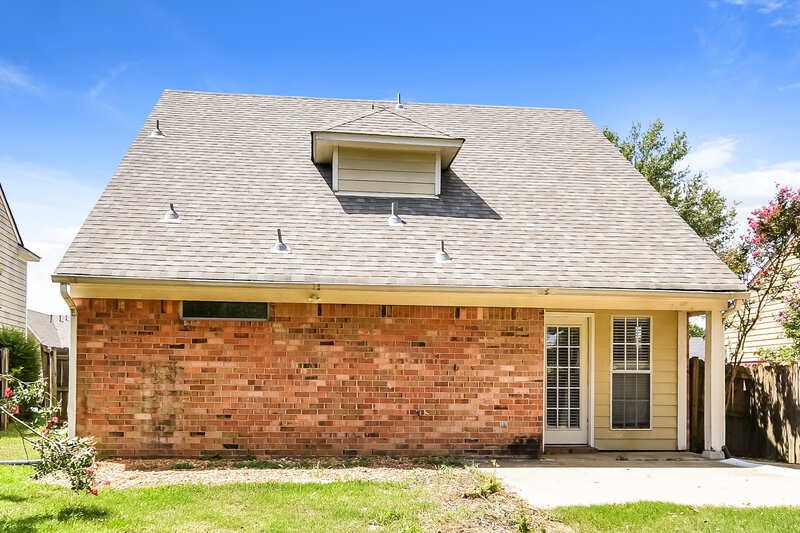 1,675/Mo, 10746 Pecan Vw Dr Olive Branch, MS 38654 Rear View