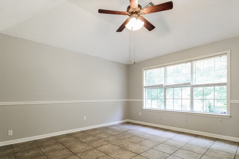 2,740/Mo, 6316 Fairway Wood Cv Bartlett, TN 38135 Sitting Room View