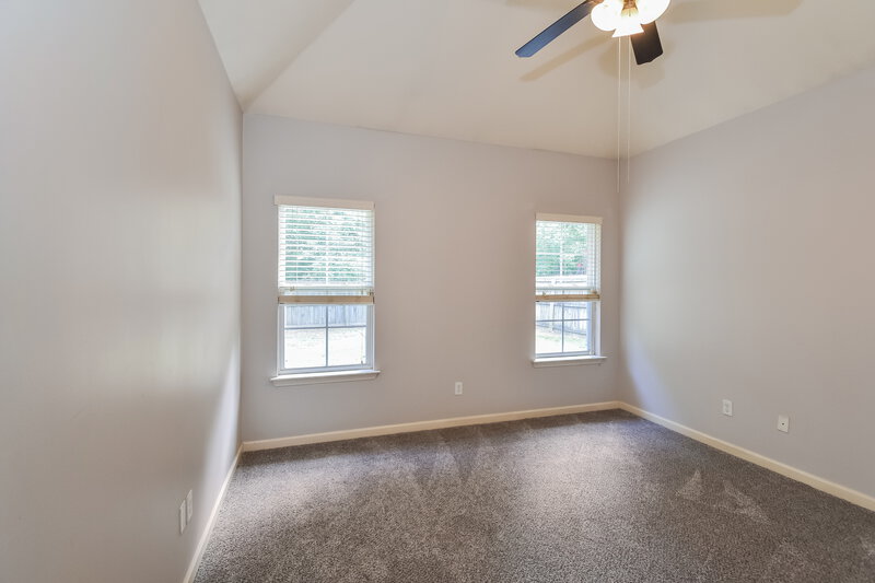 1,910/Mo, 2665 Cherry Tree Dr Southaven, MS 38672 Main Bedroom View