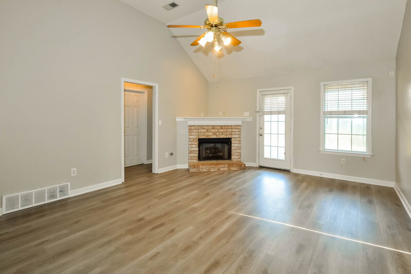 1,765/Mo, 10279 Green Moss Dr S Cordova, TN 38018 Misc View 4