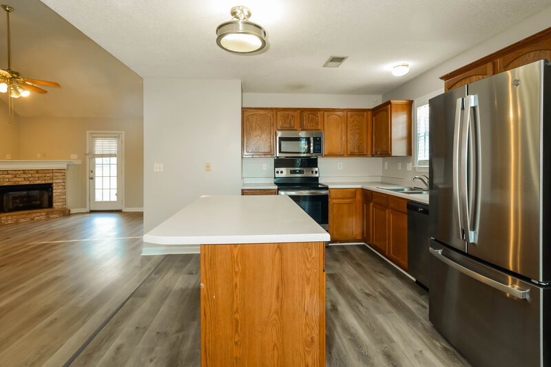 1,765/Mo, 10279 Green Moss Dr S Cordova, TN 38018 Misc View 7