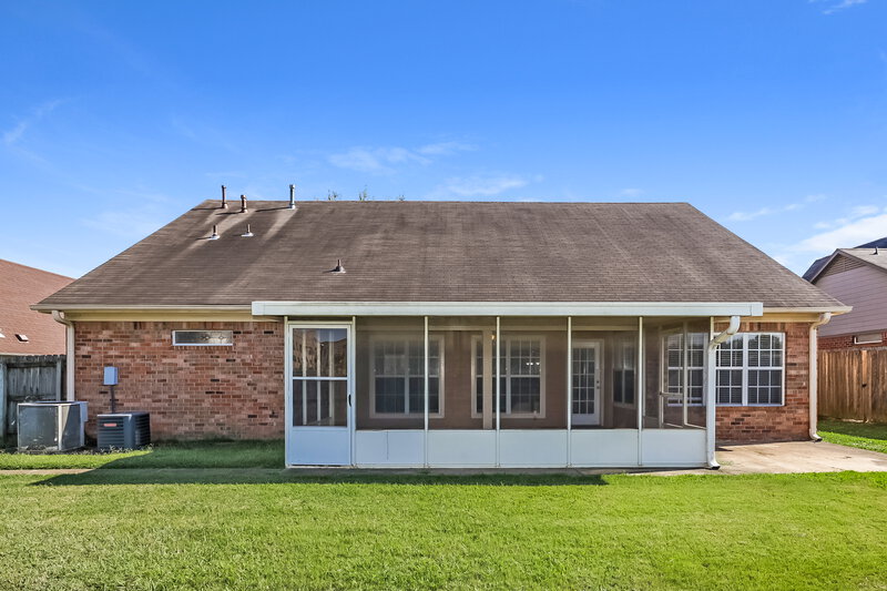 3,060/Mo, 2848 Rutherford Dr Southaven, MS 38672 Rear View