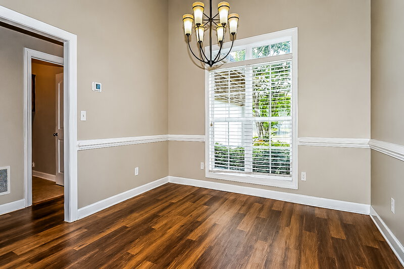 2,220/Mo, 4378 Bloombury St Southaven, MS 38672 Dining Room View