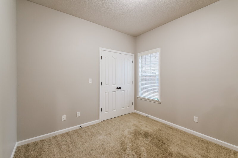 2,305/Mo, 4960 Bending Creek Cv Arlington, TN 38002 Bedroom View 2