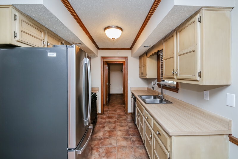 1,770/Mo, 867 Rutland Dr Southaven, MS 38671 Kitchen View