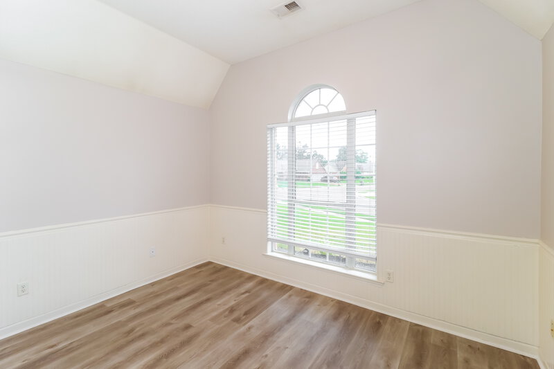 1,925/Mo, 7708 Shadow View Cv Arlington, TN 38002 Bonus Room View