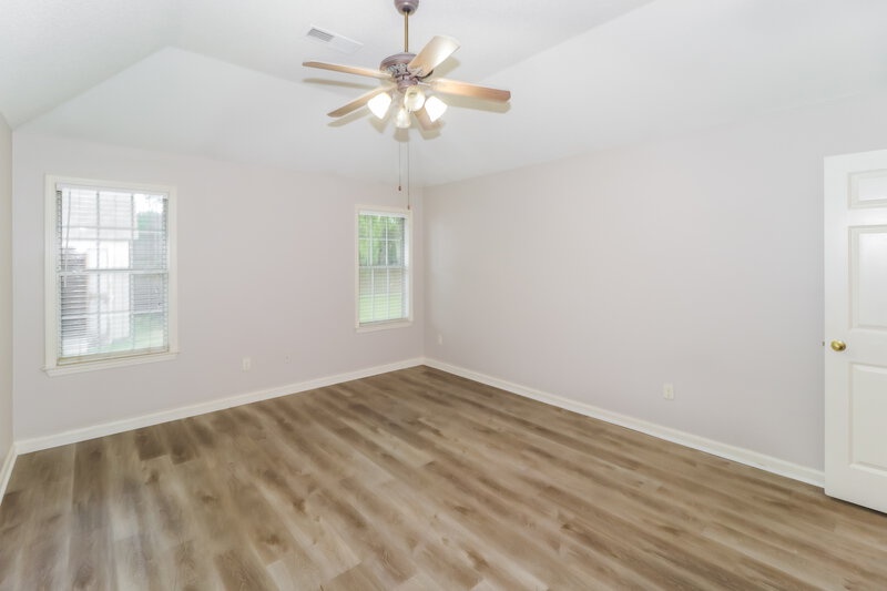 1,925/Mo, 7708 Shadow View Cv Arlington, TN 38002 Main Bedroom View 2