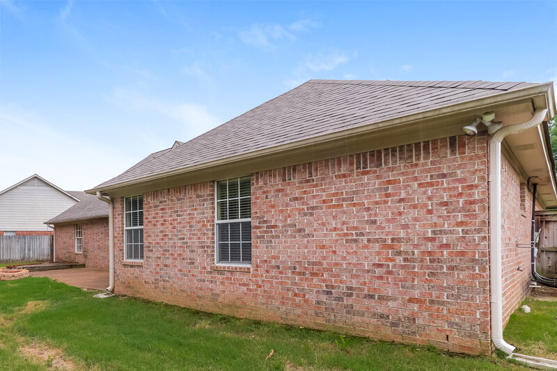 1,925/Mo, 7708 Shadow View Cv Arlington, TN 38002 Rear View 2