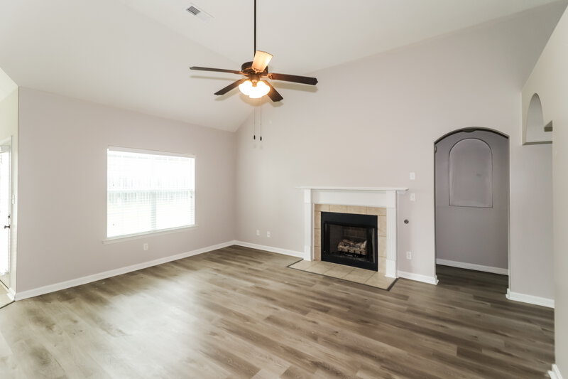 2,165/Mo, 9149 Billy Pat Dr Olive Branch, MS 38654 Living Room View