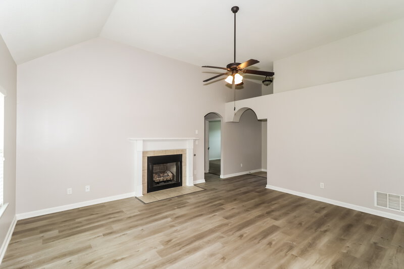 2,165/Mo, 9149 Billy Pat Dr Olive Branch, MS 38654 Living Room View 2
