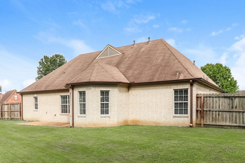 2,165/Mo, 9149 Billy Pat Dr Olive Branch, MS 38654 Rear View 2