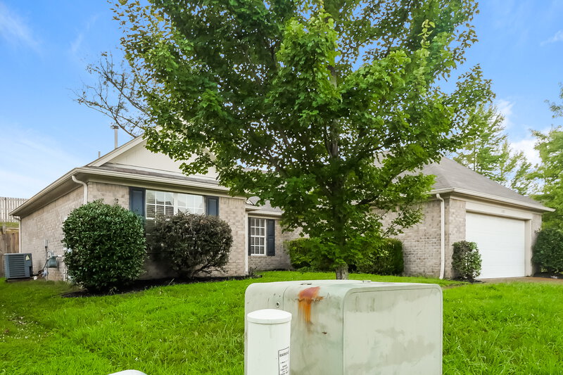1,710/Mo, 1481 Lawson Dr Cordova, TN 38016 Front View