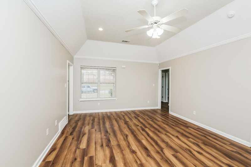 1,825/Mo, 355 Village Dr Oakland, TN 38060 Living Room View