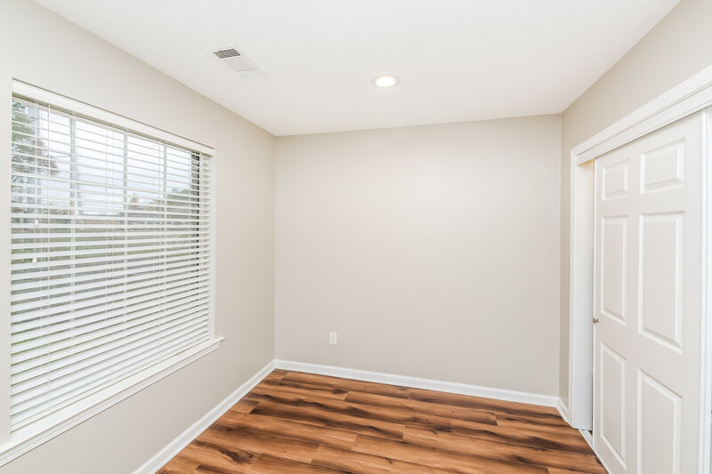 1,825/Mo, 355 Village Dr Oakland, TN 38060 Bedroom View