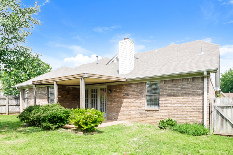 1,835/Mo, 7481 Gingerhill Ln Bartlett, TN 38133 Rear View 2