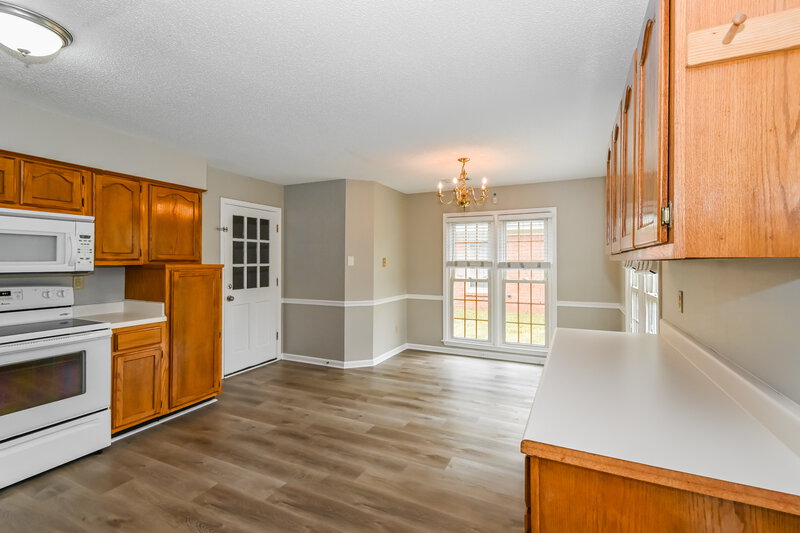 1,855/Mo, 7869 Tankard Dr Memphis, TN 38125 Kitchen View