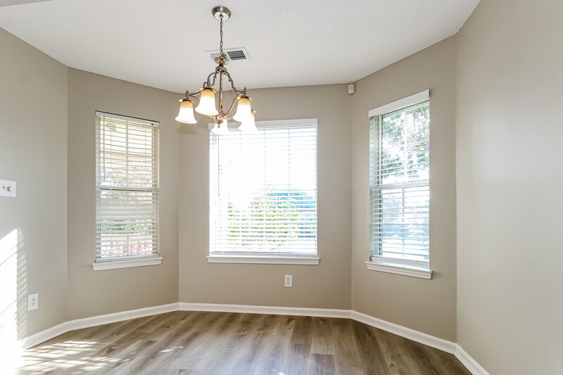 2,045/Mo, 8124 Inverness Cv Southaven, MS 38672 Dining Room View