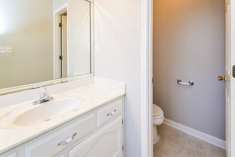 1,755/Mo, 8363 Cross Point Dr Olive Branch, MS 38654 Bathroom View