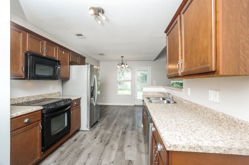 2,140/Mo, 8347 Wild Dune Ln Arlington, TN 38002 Kitchen View