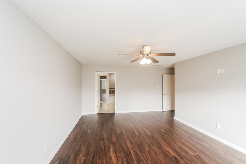 2,310/Mo, 4123 Chelsea Wood Cv Olive Branch, MS 38654 Main Bedroom View 2