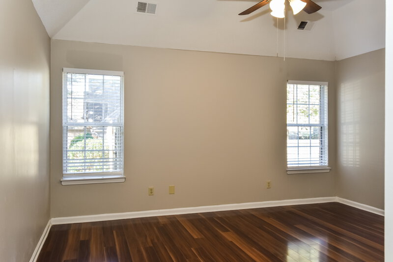 2,225/Mo, 2102 Heather Rdg Southaven, MS 38672 Main Bedroom View