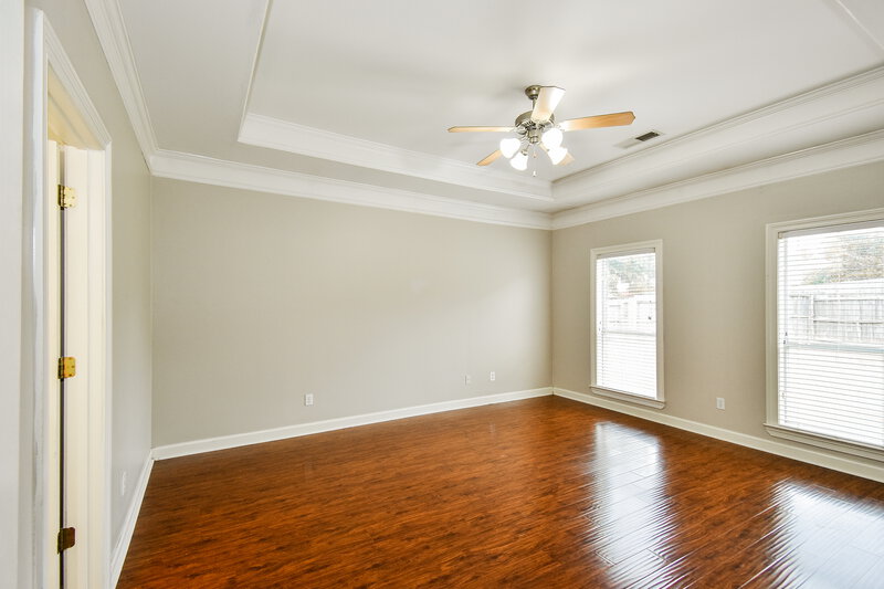 1,930/Mo, 2746 Lizzie Cv Southaven, MS 38672 Main Bedroom View